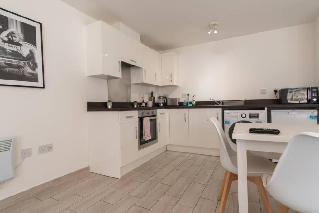 Studio ✧ High Street - Bournemouth Apartment Exterior foto